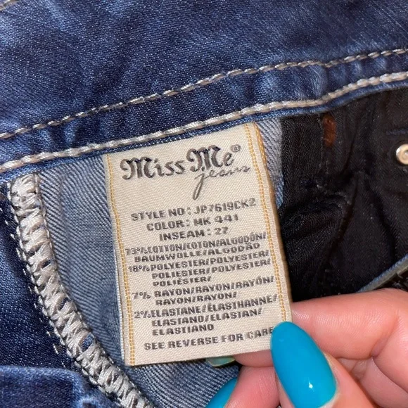 Medium Wash Miss Me Skinny Jeans - Picture 8 of 8